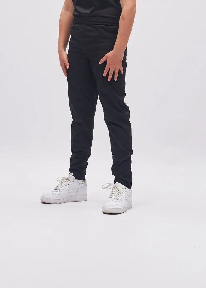 MIKE TRACKPANT BLACK