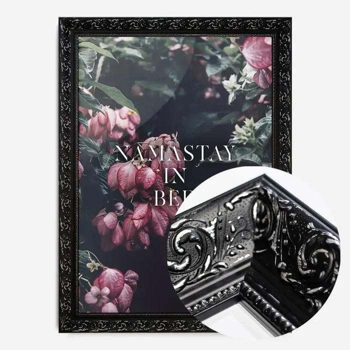 21x30cm | 8¼ x 11¾in / Black Ornate Frame