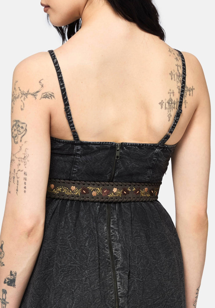 Nettle Whipstitch Floral Embroidered Belt
