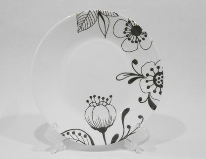 ❤️ NEW 1 Corelle INKED POPPY 6.75" BREAD PLATE Black Bohemian Floral Flowers