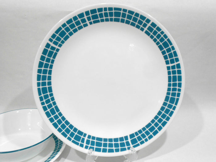 🌸 NEW Corelle AQUA TILES 10.25" DINNER PLATE Mosaic Turquoise Teal Blue Green