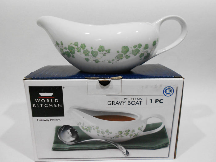 NEW Corelle Coordinates CALLAWAY IVY 2-Cup GRAVY BOAT 9" Green Porcelain China