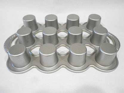 🍂New NORDICWARE PETITE POPOVER PAN 12 Muffin Bread Cupcake Pastry Cast Aluminum