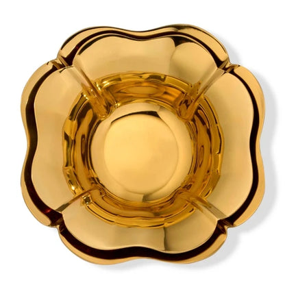Aerin’s Olivia Nesting Bowls Set of 2 features a shiny, gold-toned, flower-shaped design with petal-inspired edges, viewed from above against a white background.