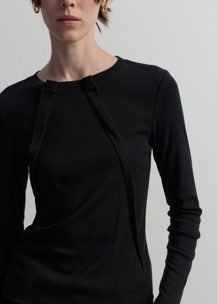 PLEATED LONG-SLEEVE TOP