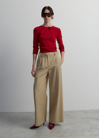 PLEATED LONG-SLEEVE TOP