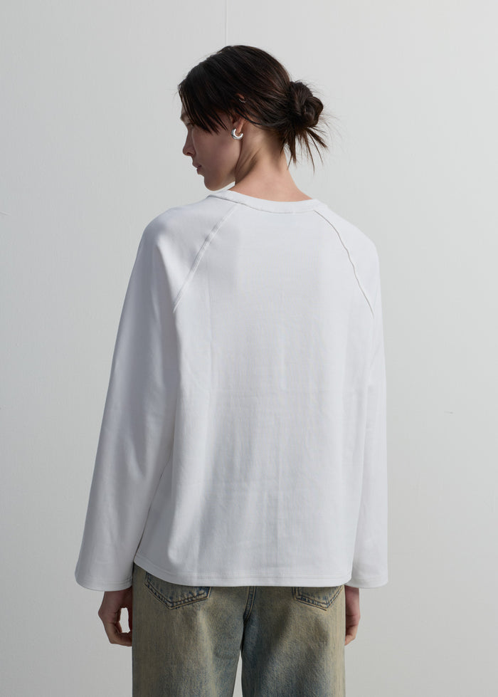 RAGLAN LONG-SLEEVE LOGO TEE