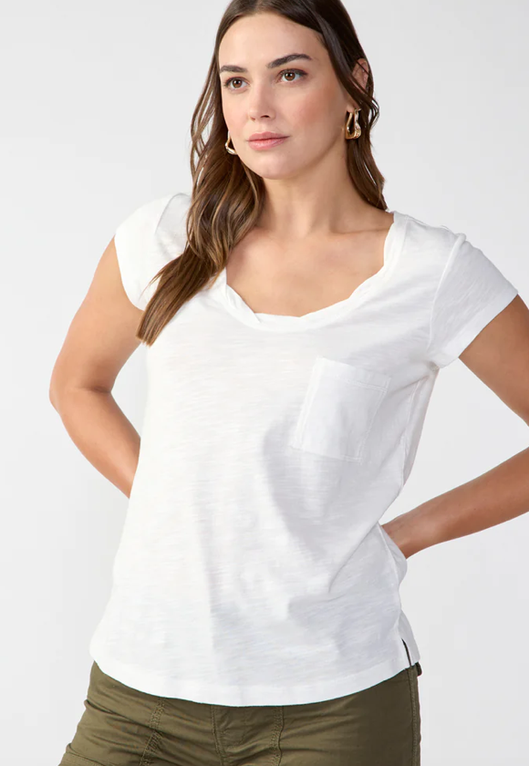 Sanctuary Traveler Twist Tee