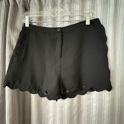 Sans Souci SIZE M Women's Shorts