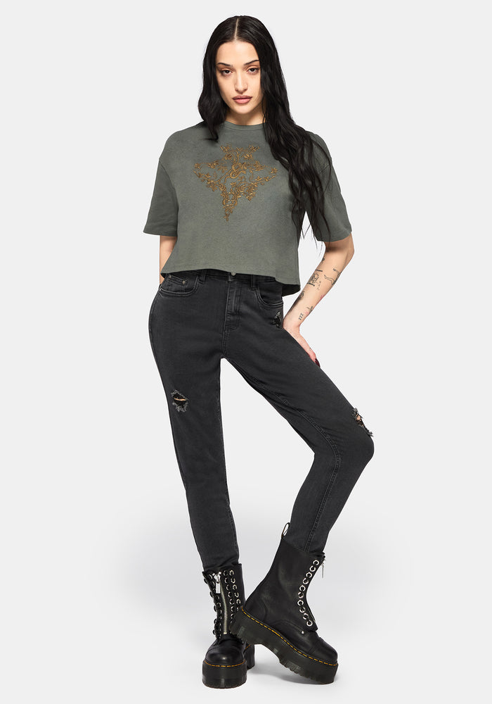 Saski Thorn Boxy Crop T-Shirt