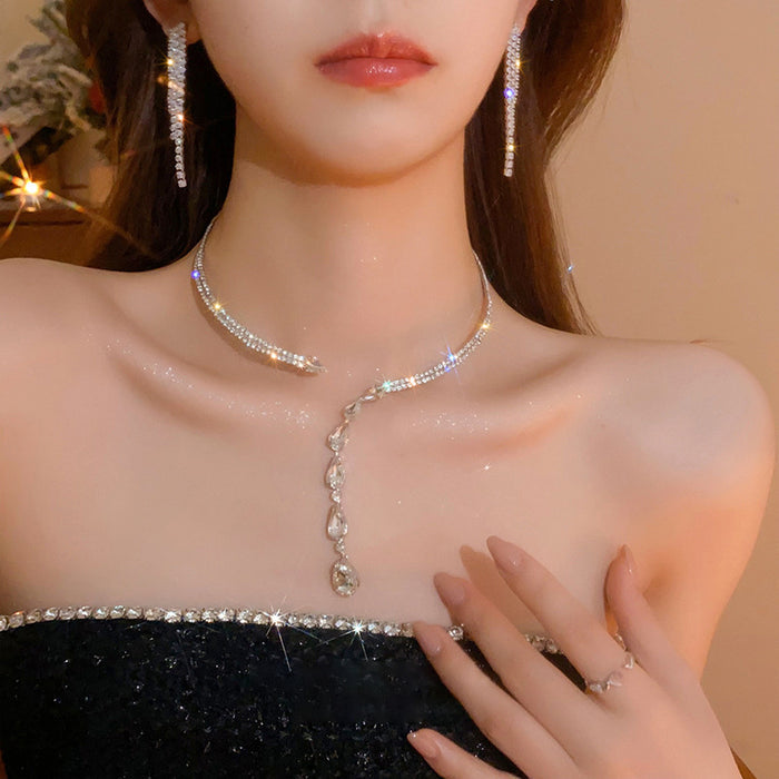 Serpentine Zircon Drop Choker - Fashionnsio
