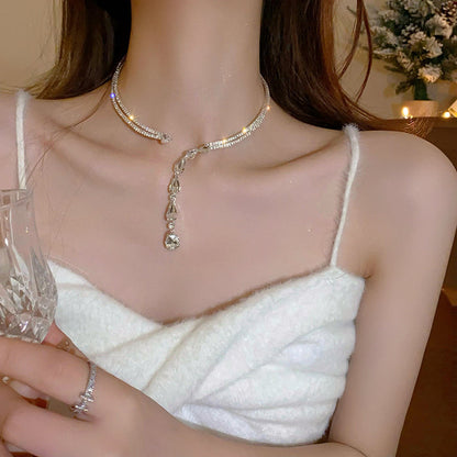 Serpentine Zircon Drop Choker - Fashionnsio