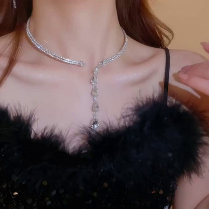 Serpentine Zircon Drop Choker - Fashionnsio