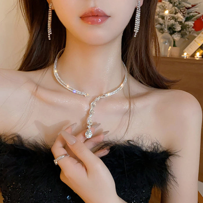 Serpentine Zircon Drop Choker - Fashionnsio