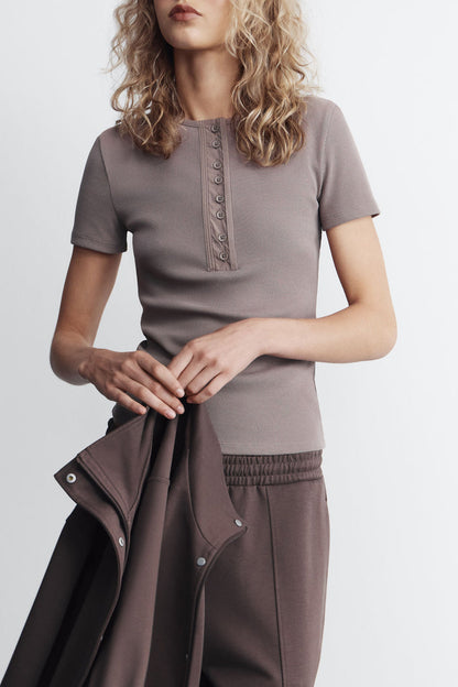 GREY BEIGE