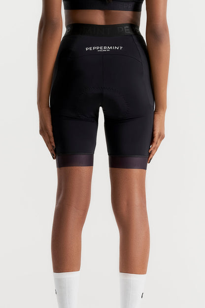 Signature Cargo Short
