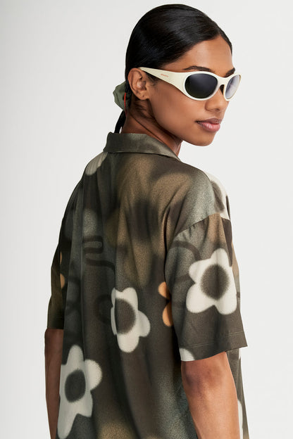 Signature Lightweight Shirt