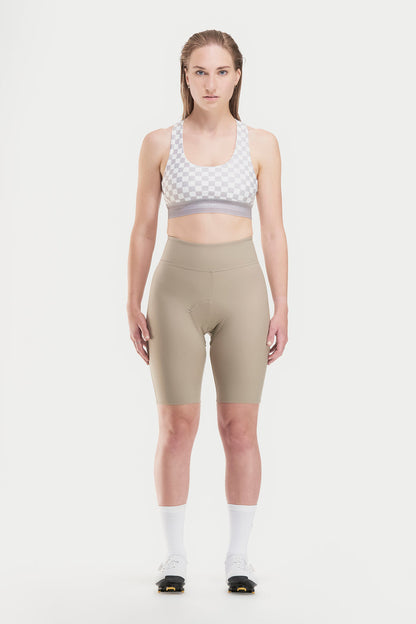 Signature Short