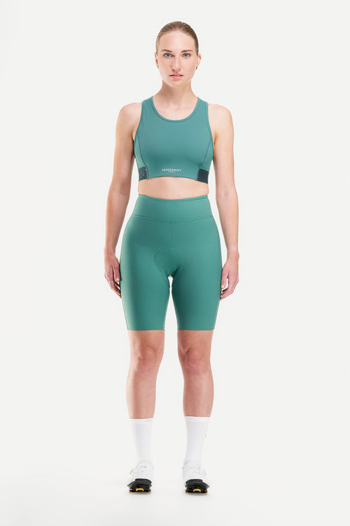 Signature Short