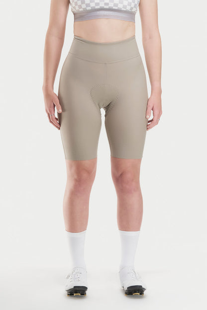 Signature Short