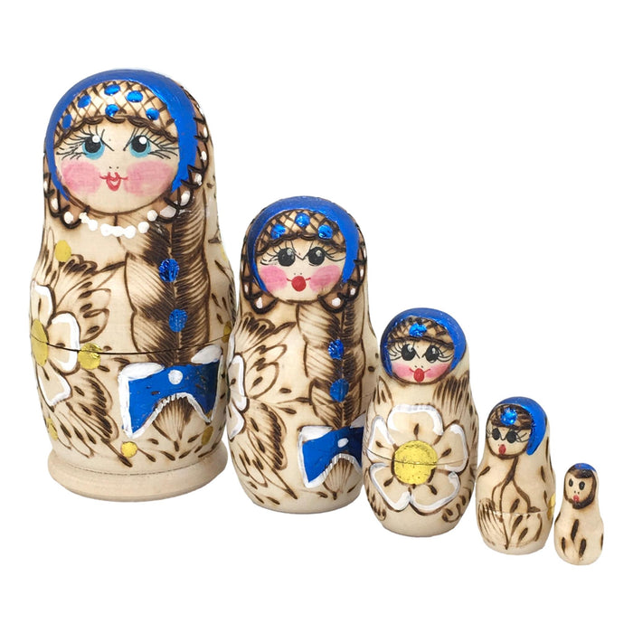Stacking dolls for kids