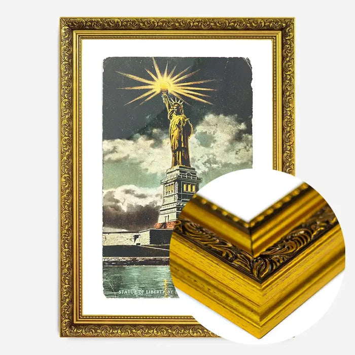 21x30cm | 8¼ x 11¾in / Gold Ornate Frame