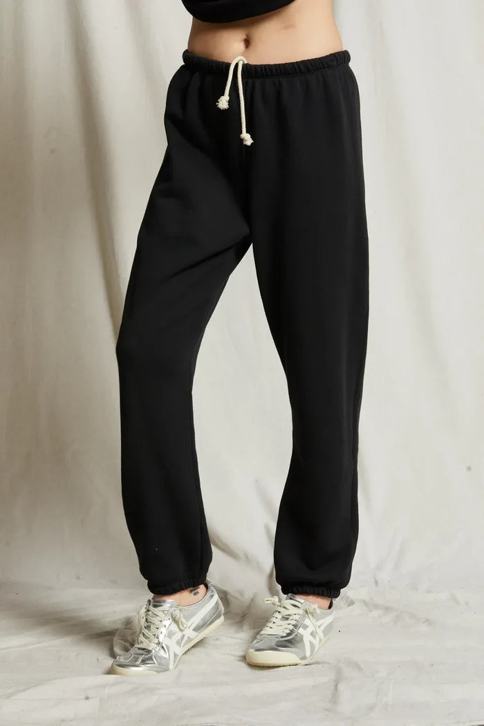 xs / true black