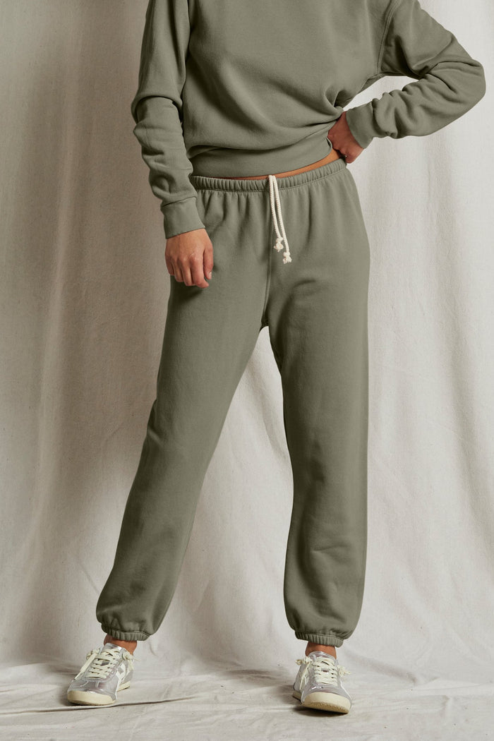 xs / uniform green