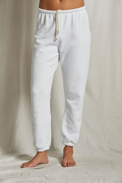 xs / white