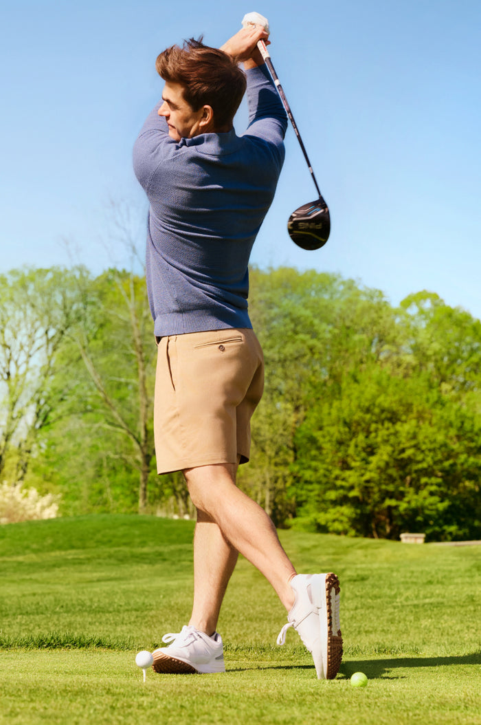 Shane Bacon Golf Broadcaster wearing Tech Linen Quarter Zip and Stretch Twill Chino Shorts 9"