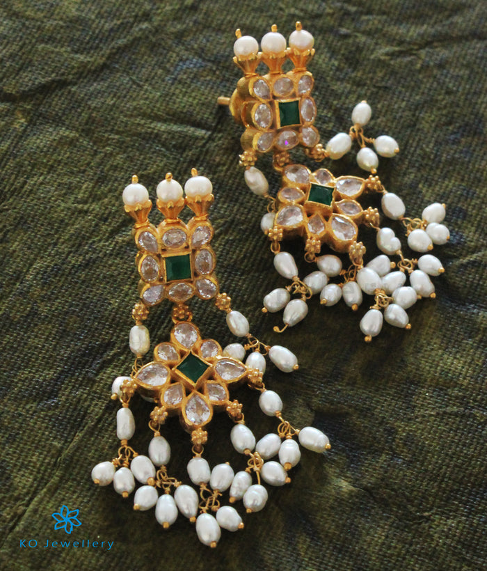The Maya Silver Pearl Earrings (Green)