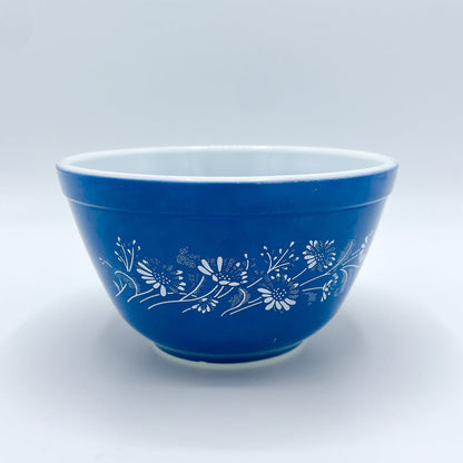 Vintage 1970s 1960s Pyrex Flowers Colonial Mist Mixing Bowl 401