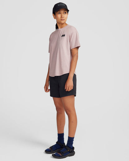 b1395_or7_womens_badge_organic_cotton_short_sleeve_tee_b_1743629119000