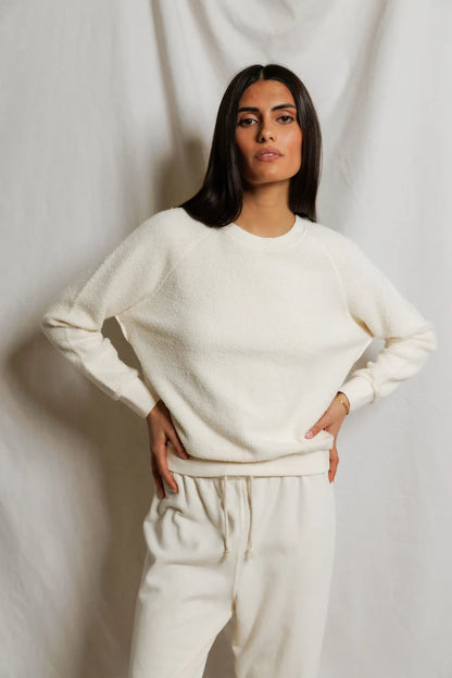 xs / bright ivory